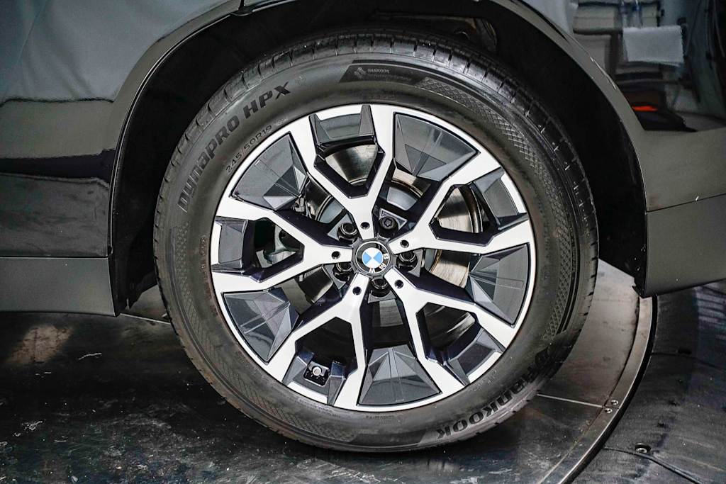 Thumbnail: 2025 BMW X3 - 6