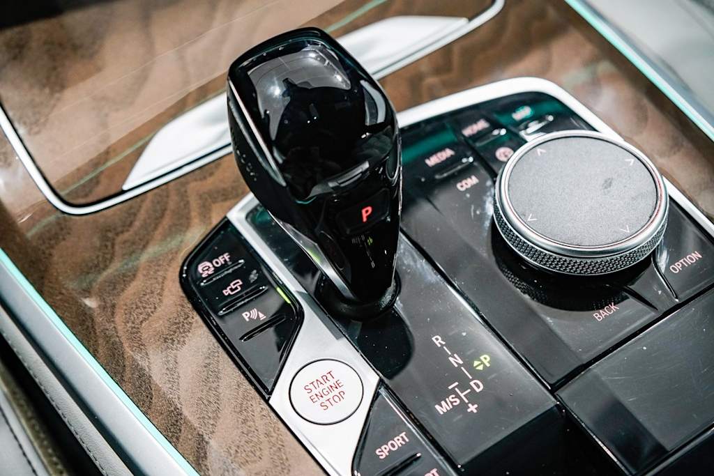 Thumbnail: 2023 BMW X5 - 13