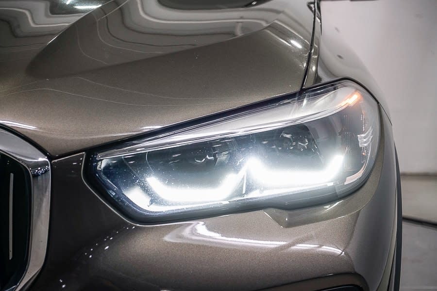 Thumbnail: 2020 BMW X5 - 21