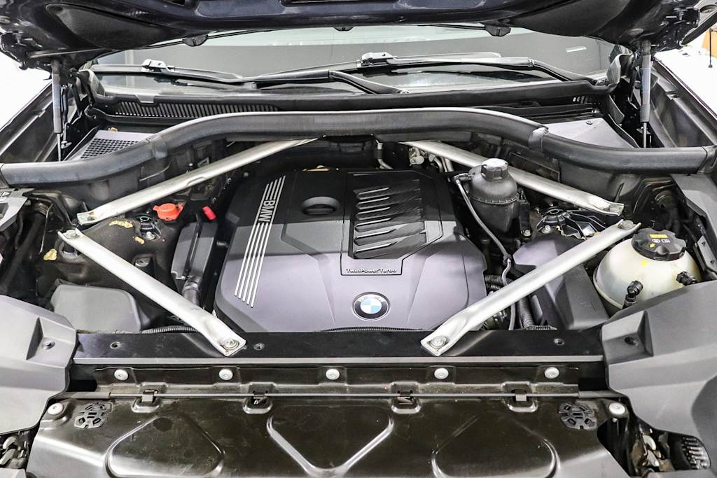 Thumbnail: 2020 BMW X7 - 7