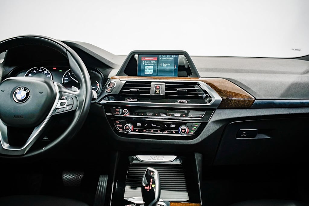 Thumbnail: 2019 BMW X3 - 8