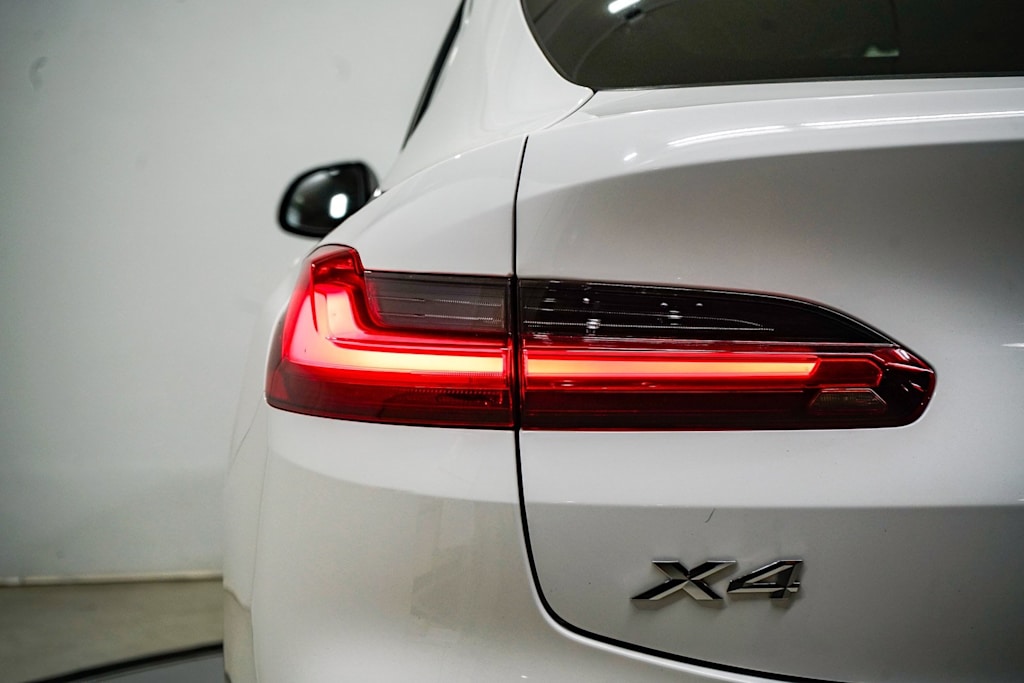 Thumbnail: 2019 BMW X4 - 22