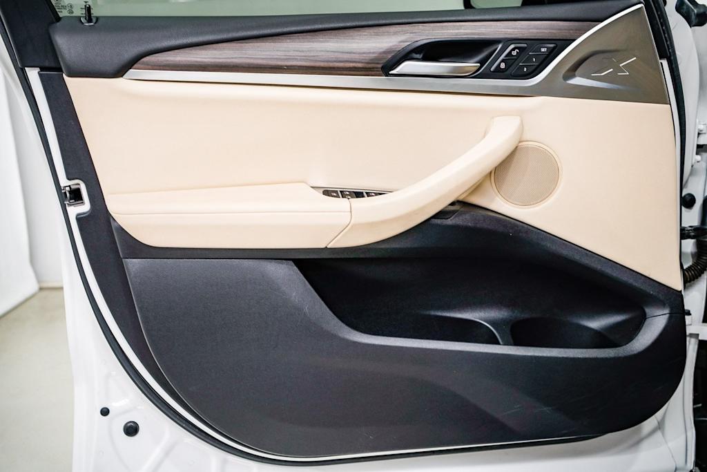 Thumbnail: 2019 BMW X4 - 24