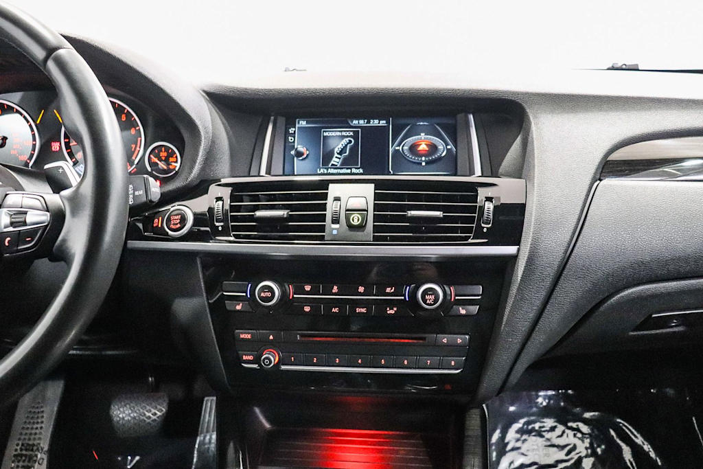 Thumbnail: 2017 BMW X3 - 12