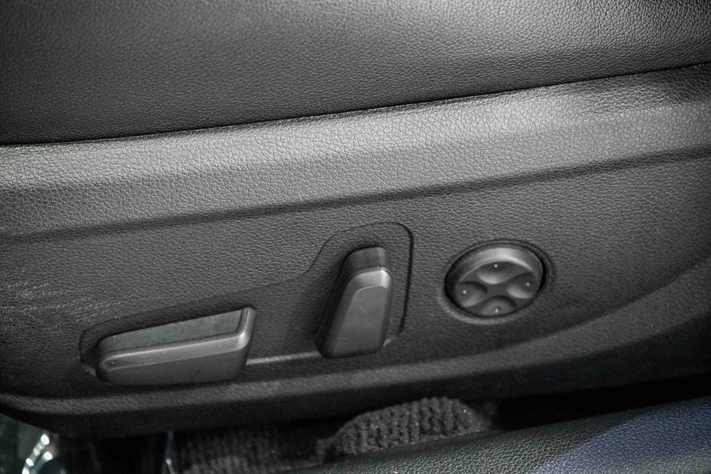 Thumbnail: 2018 Kia Optima - 24