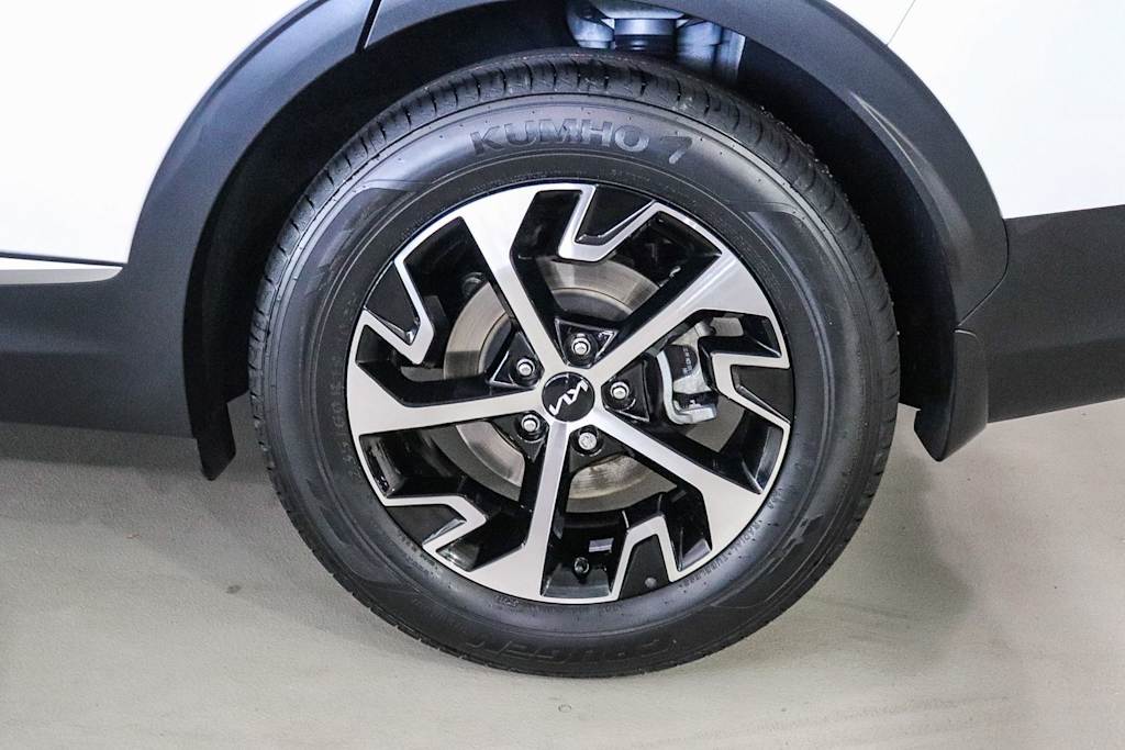 Thumbnail: 2024 Kia Sportage - 20