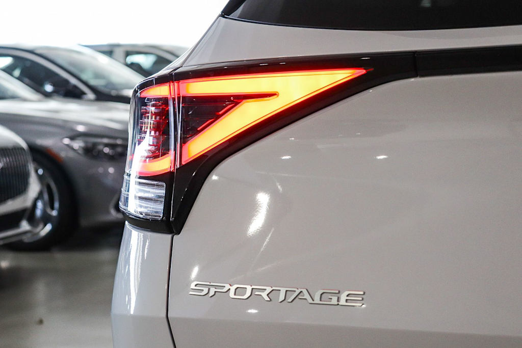 Thumbnail: 2024 Kia Sportage - 21