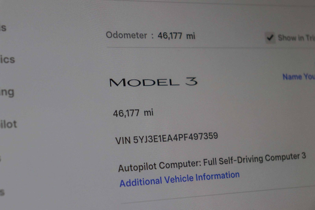 Thumbnail: 2023 Tesla Model 3 - 27