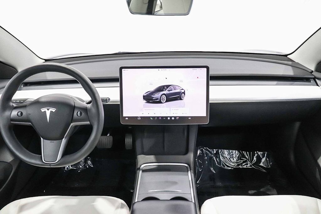 Thumbnail: 2023 Tesla Model 3 - 2