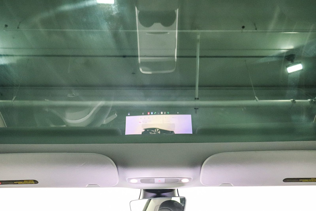 Thumbnail: 2023 Tesla Model 3 - 22