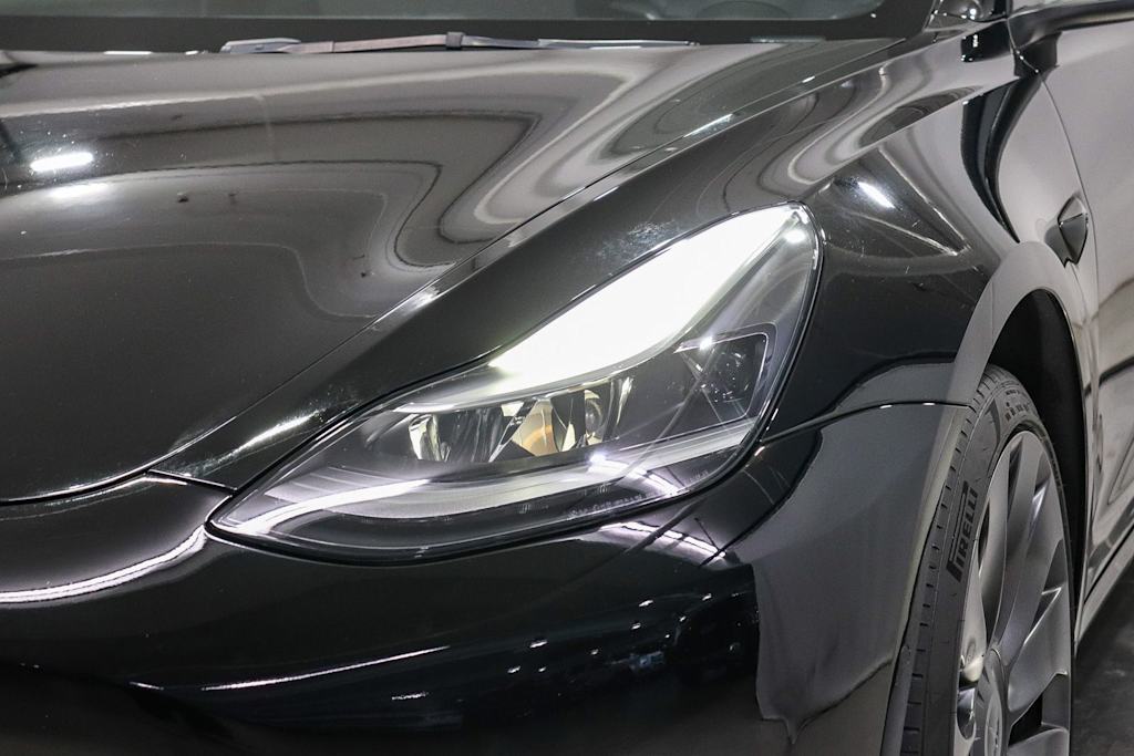 Thumbnail: 2022 Tesla Model 3 - 19