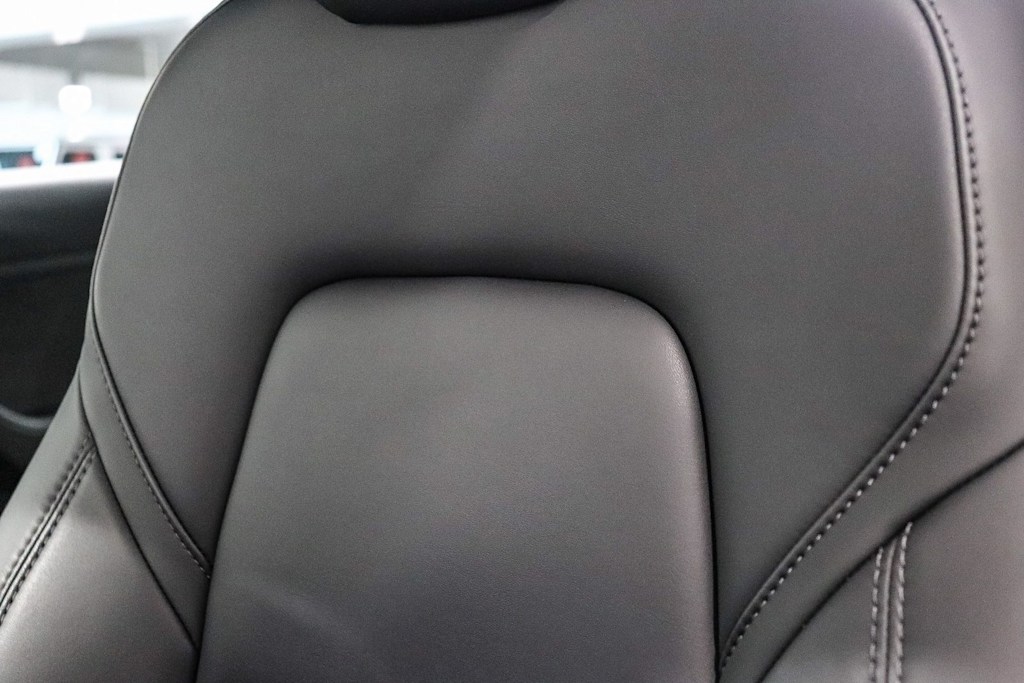Thumbnail: 2022 Tesla Model 3 - 28
