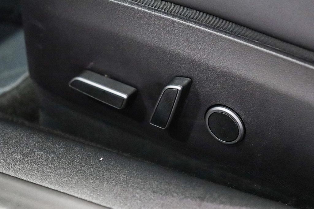 Thumbnail: 2022 Tesla Model 3 - 25