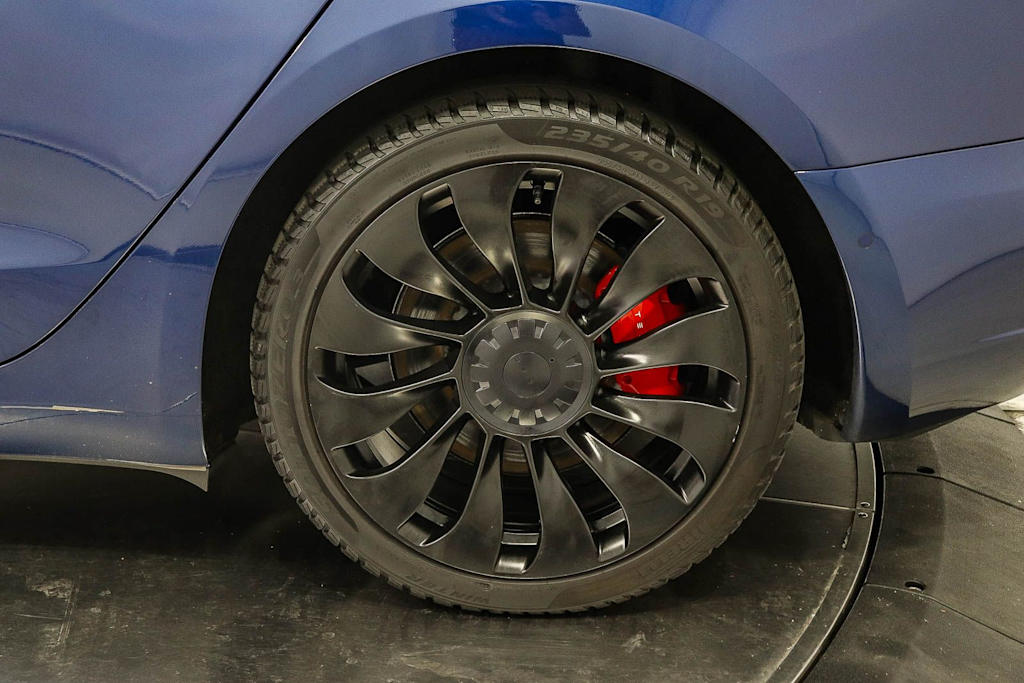 Thumbnail: 2021 Tesla Model 3 - 22