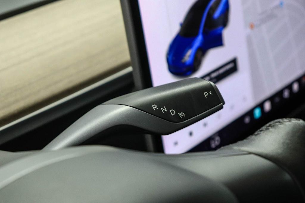 Thumbnail: 2021 Tesla Model 3 - 24