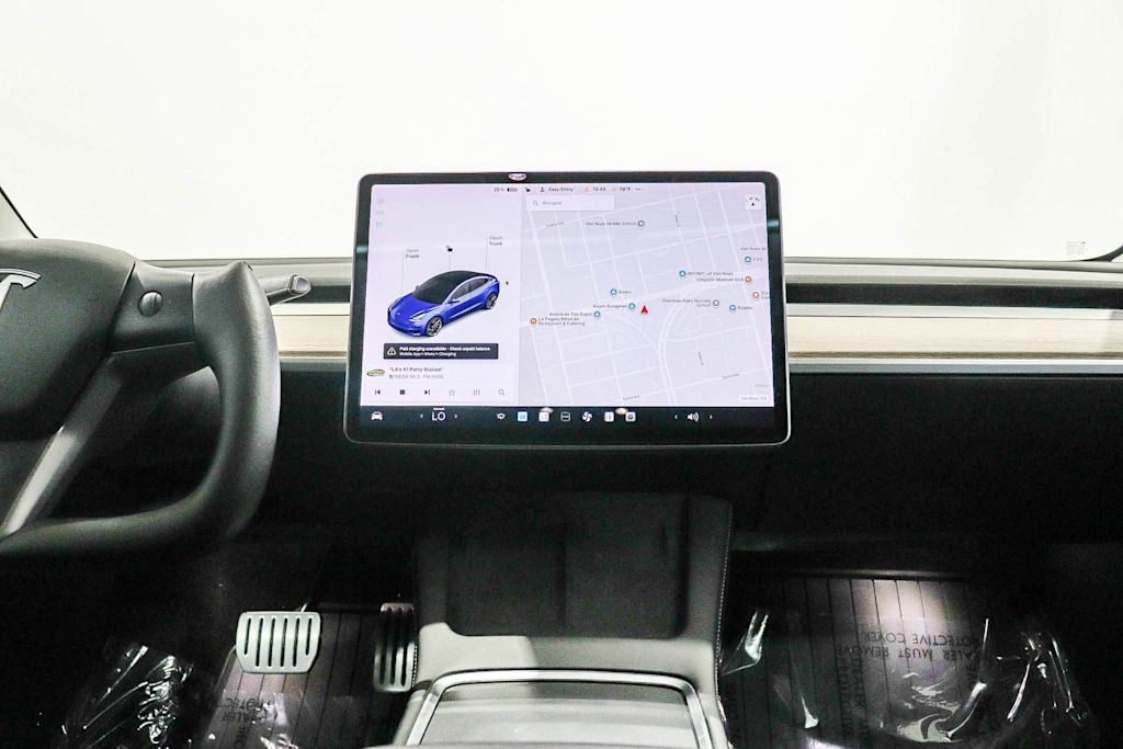 Thumbnail: 2021 Tesla Model 3 - 7