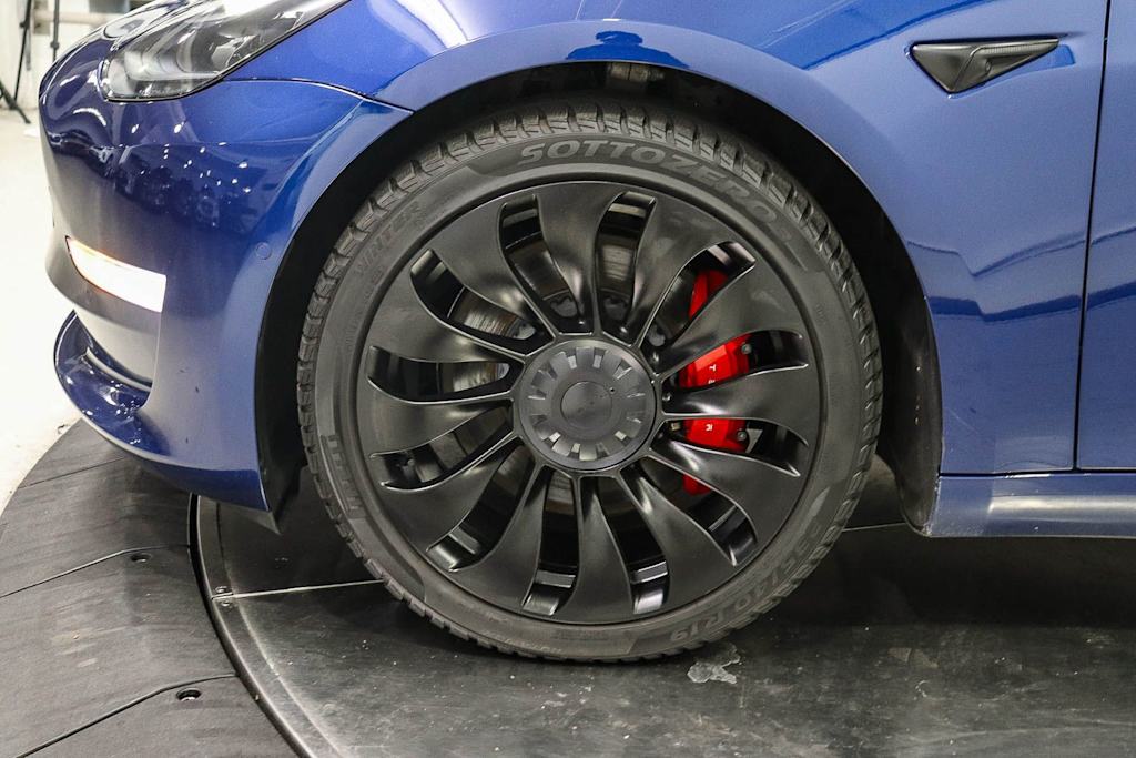 Thumbnail: 2021 Tesla Model 3 - 6