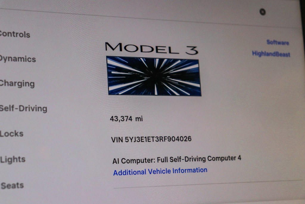 Thumbnail: 2024 Tesla Model 3 - 15