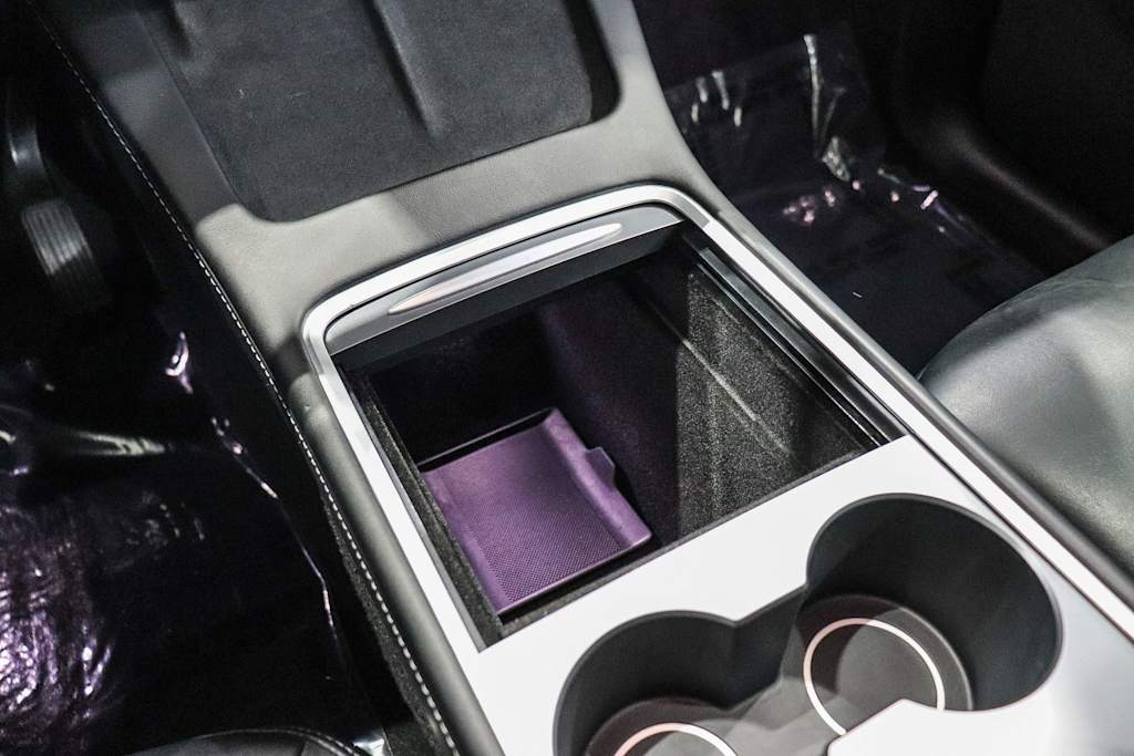 Thumbnail: 2023 Tesla Model Y - 13