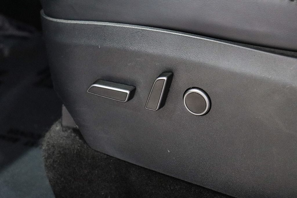 Thumbnail: 2023 Tesla Model Y - 23