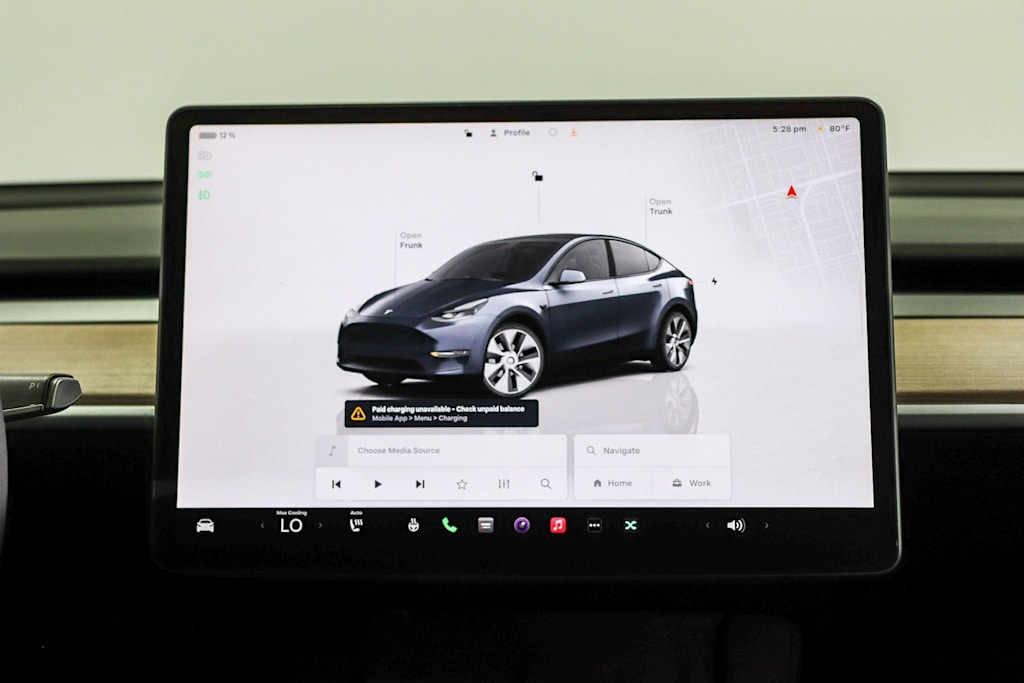 Thumbnail: 2023 Tesla Model Y - 12