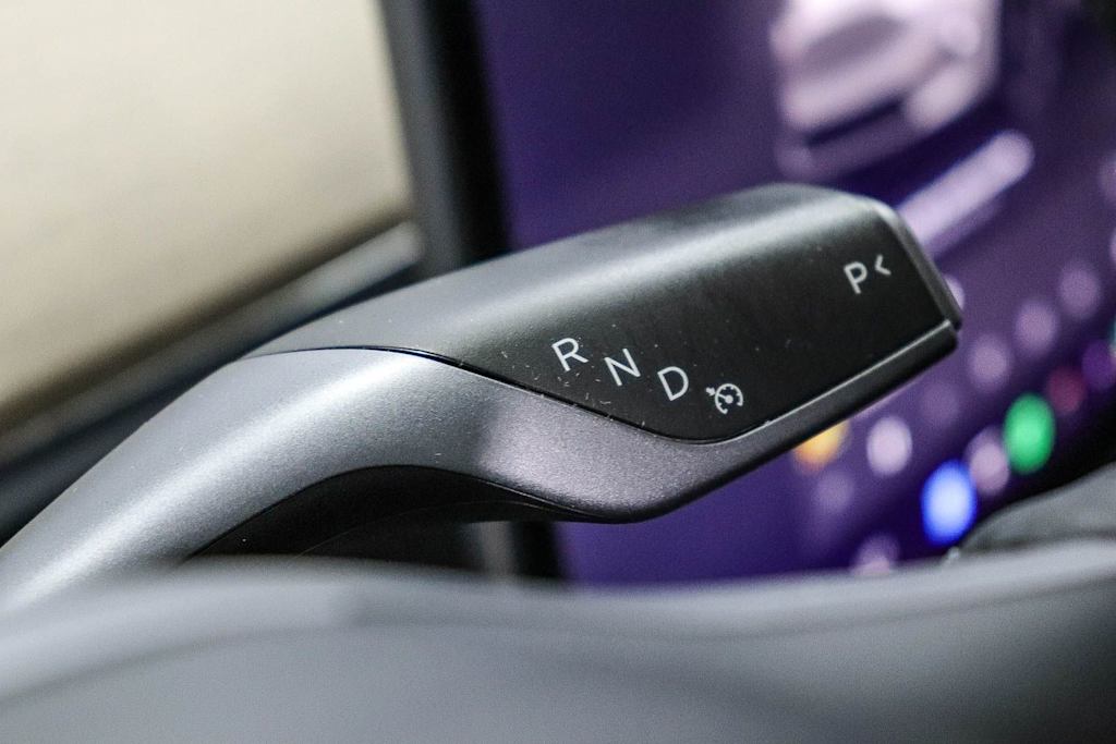 Thumbnail: 2023 Tesla Model Y - 24