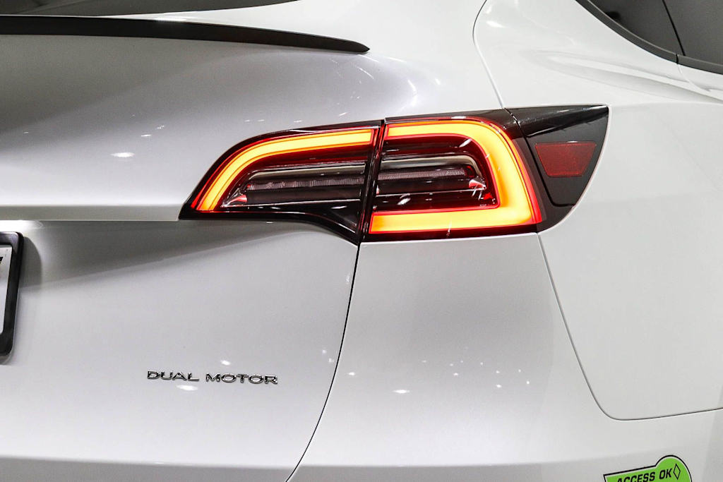 Thumbnail: 2023 Tesla Model Y - 21