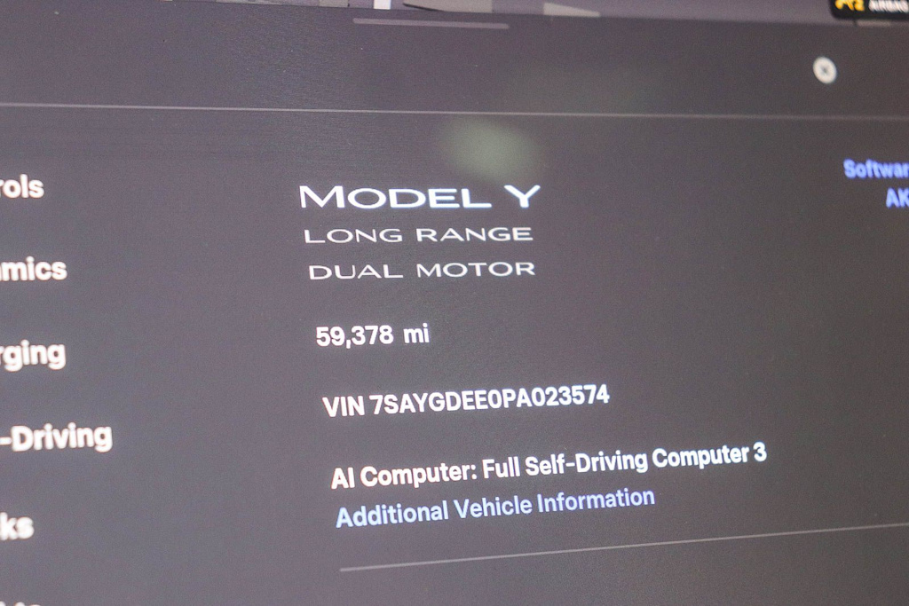 Thumbnail: 2023 Tesla Model Y - 14