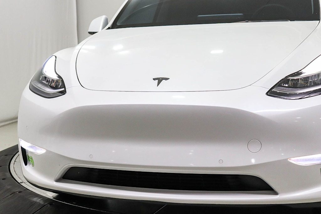 Thumbnail: 2023 Tesla Model Y - 6