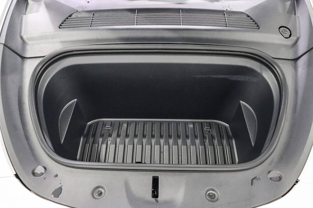 Thumbnail: 2023 Tesla Model Y - 28
