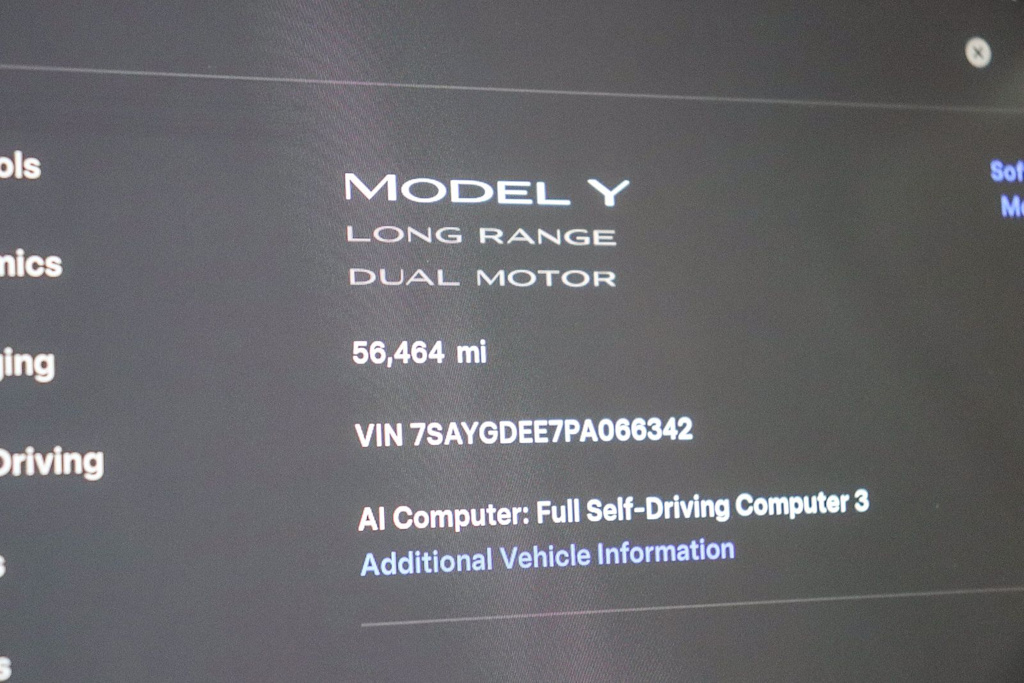 Thumbnail: 2023 Tesla Model Y - 14