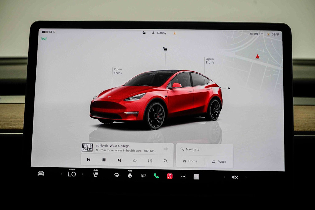 Thumbnail: 2022 Tesla Model Y - 12