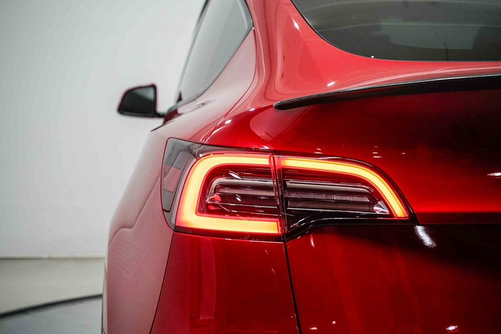 Thumbnail: 2022 Tesla Model Y - 6