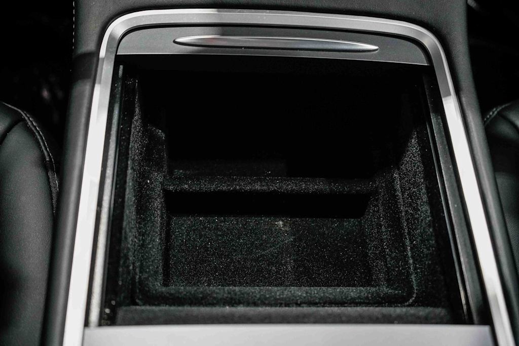 Thumbnail: 2022 Tesla Model Y - 13