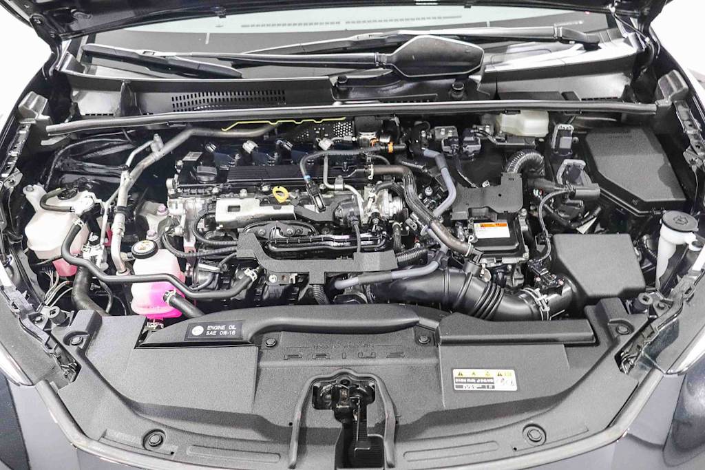 Thumbnail: 2024 Toyota Prius - 7