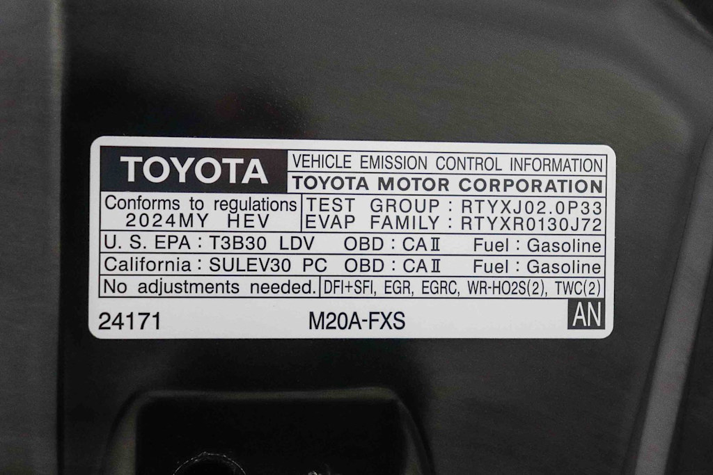 Thumbnail: 2024 Toyota Prius - 16