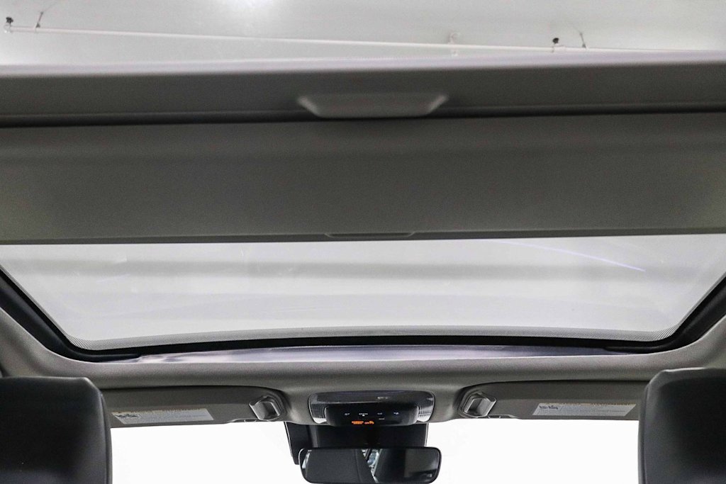 Thumbnail: 2024 Toyota Prius - 23