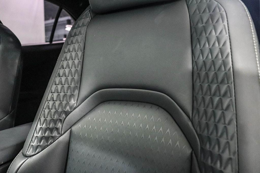 Thumbnail: 2021 Lexus UX - 29