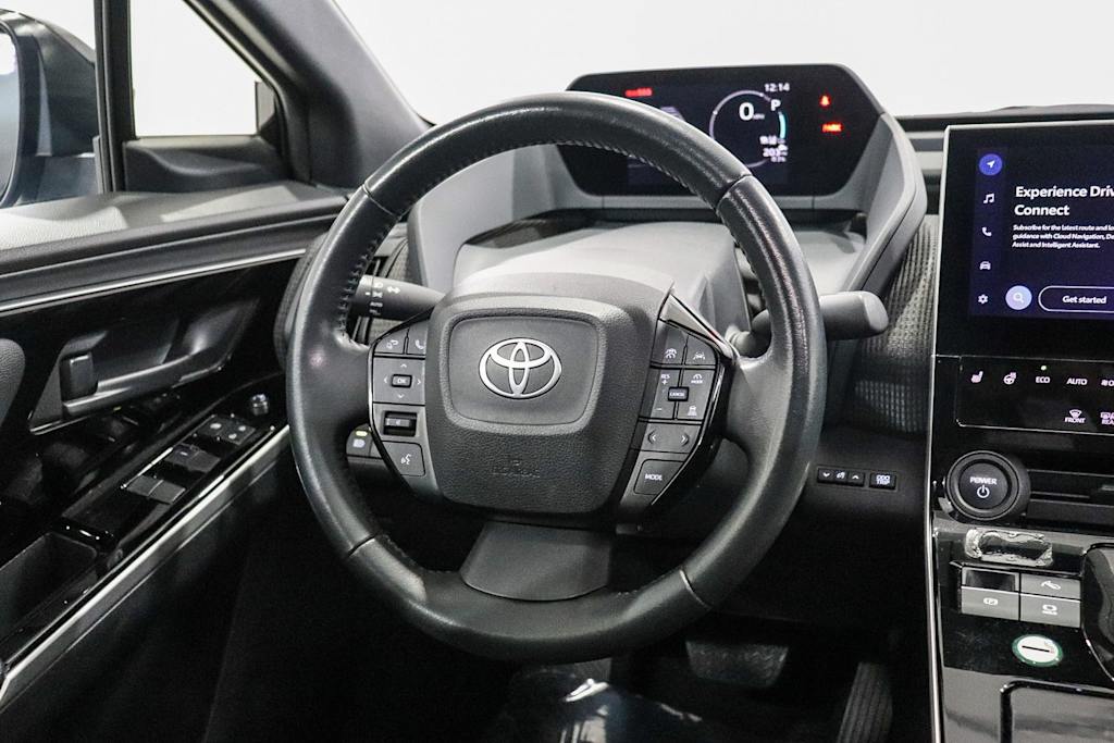 Thumbnail: 2024 Toyota bZ4X - 8
