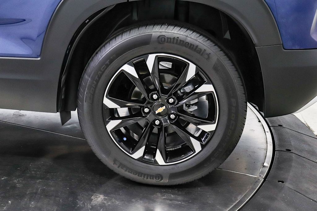 Thumbnail: 2022 Chevrolet TrailBlazer - 21
