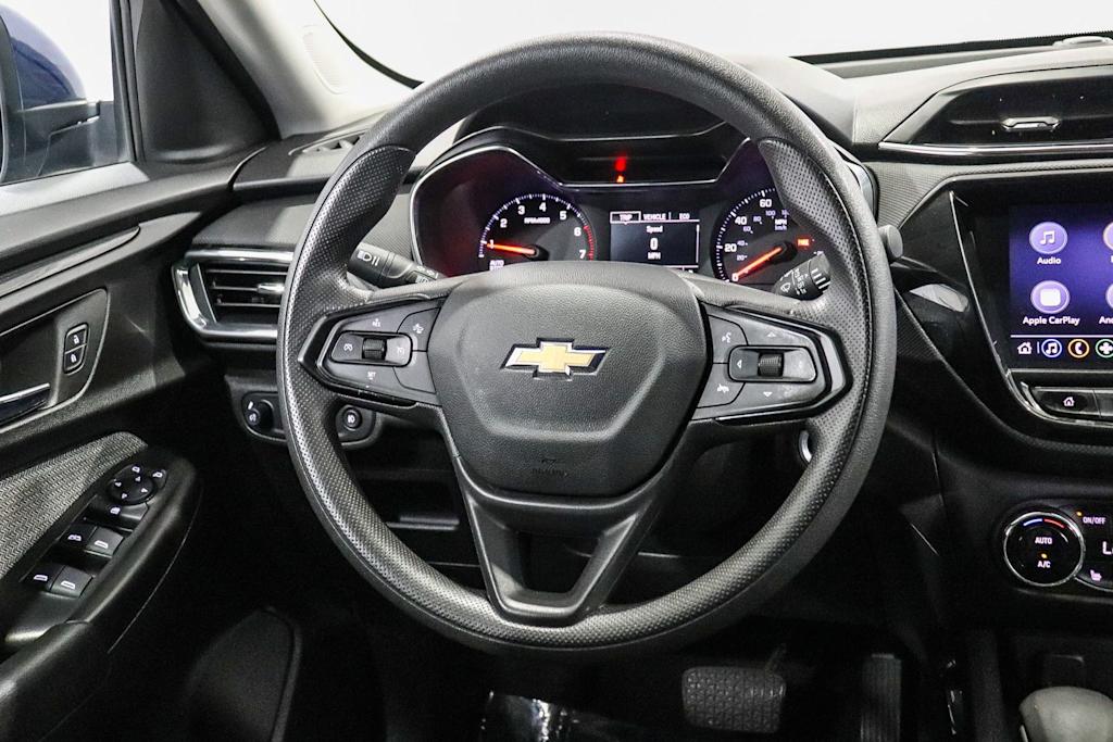 Thumbnail: 2022 Chevrolet TrailBlazer - 8