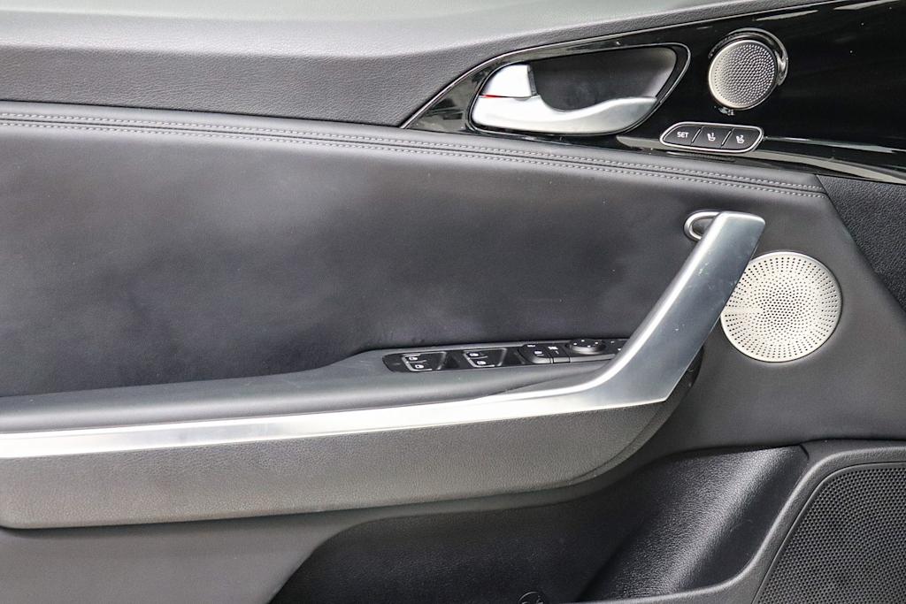 Thumbnail: 2019 Kia Stinger - 25