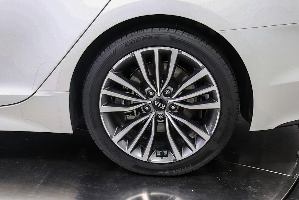 Thumbnail: 2019 Kia Stinger - 21