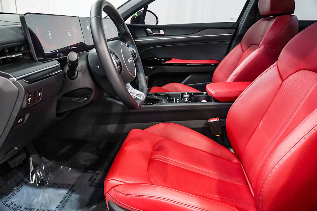 Thumbnail: 2025 Kia K5 - 10