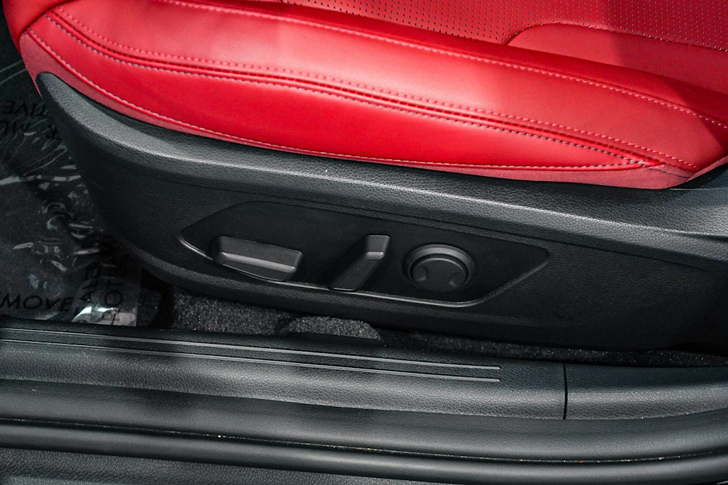 Thumbnail: 2025 Kia K5 - 27