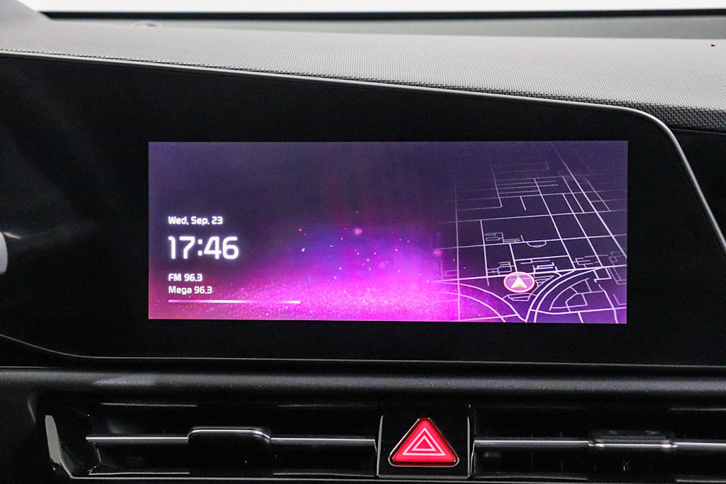 Thumbnail: 2023 Kia Niro - 14