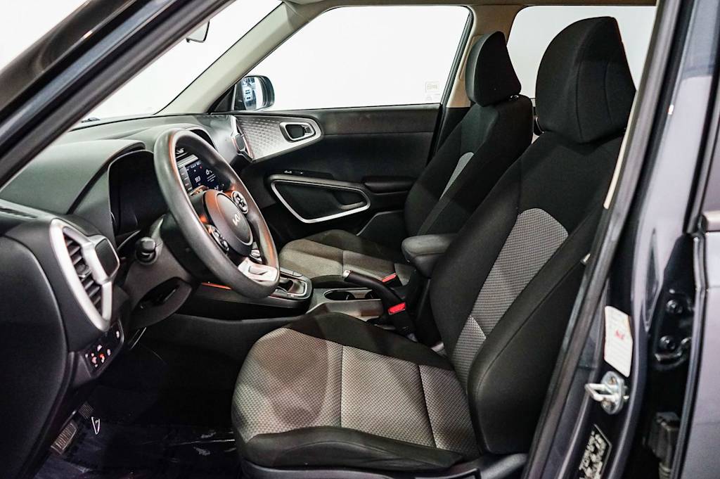 Thumbnail: 2022 Kia Soul - 10