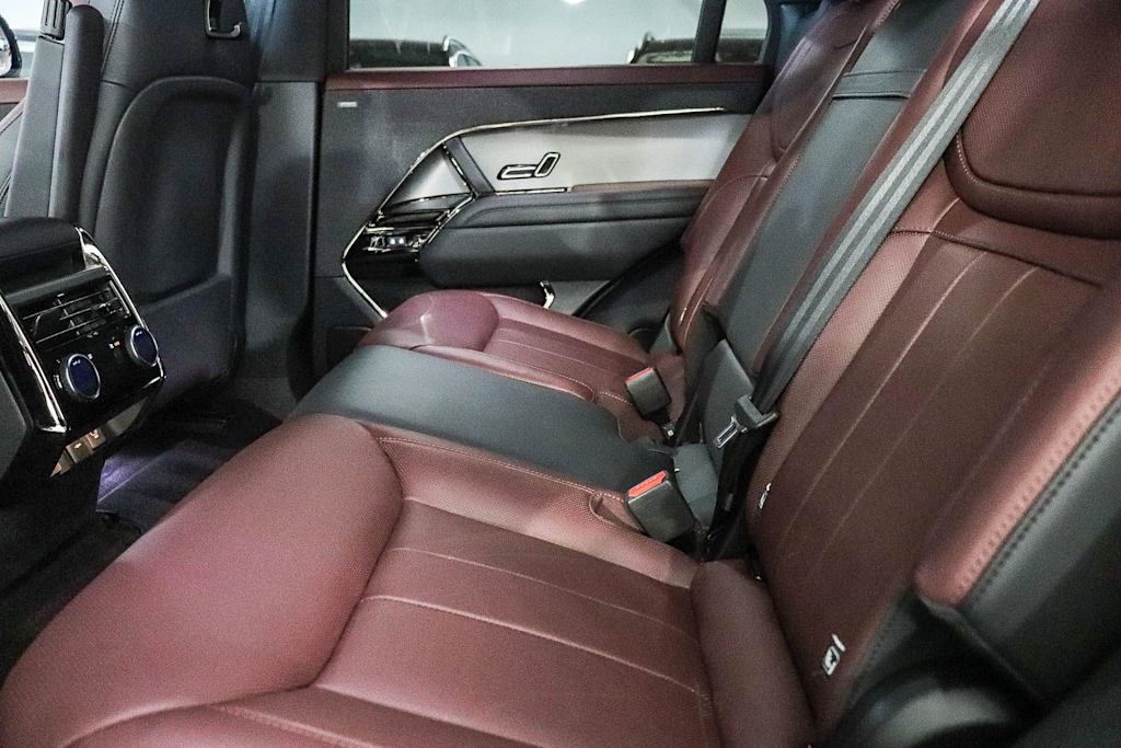 Thumbnail: 2025 Land Rover Range Rover Sport - 12
