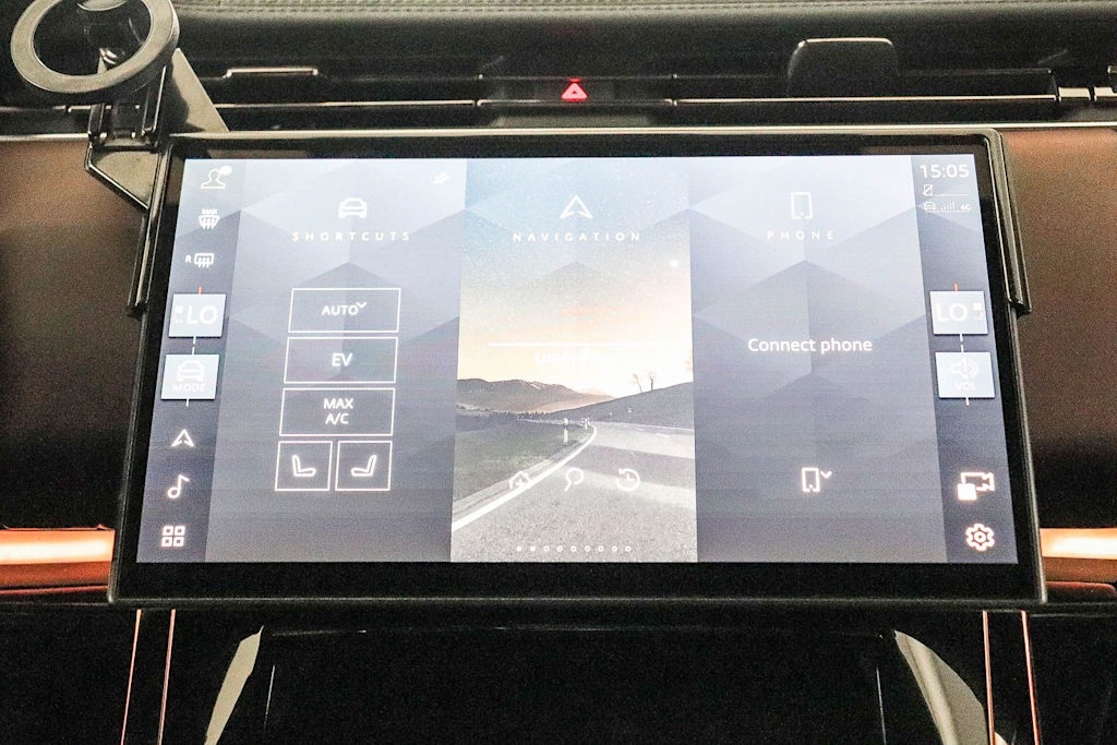 Thumbnail: 2025 Land Rover Range Rover Sport - 23