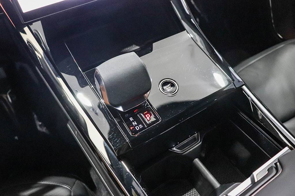 Thumbnail: 2024 Land Rover Range Rover Sport - 13